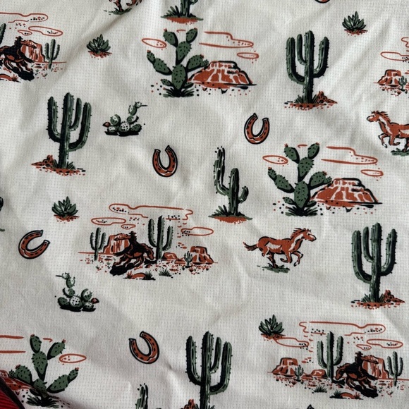 PUMA WHITE “WILD WEST” PRINT SHORT SLEEVE GOLF POLO SIZE SMALL - Picture 6 of 8